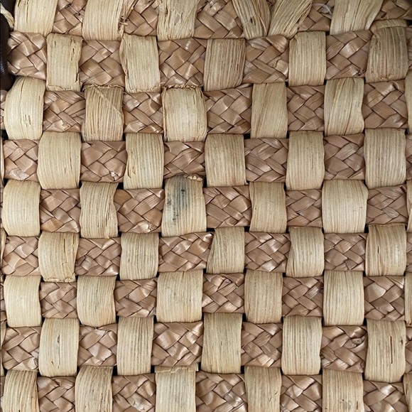 Summer Straw Purse - Picture 4 of 5